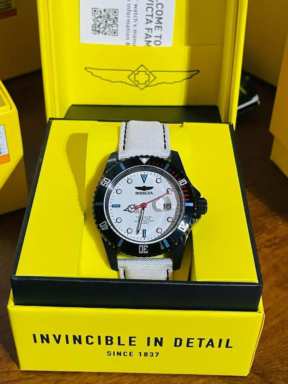 Invicta Pro Diver 50535 Men's Quartz Watch with White Dial and Fabric Strap